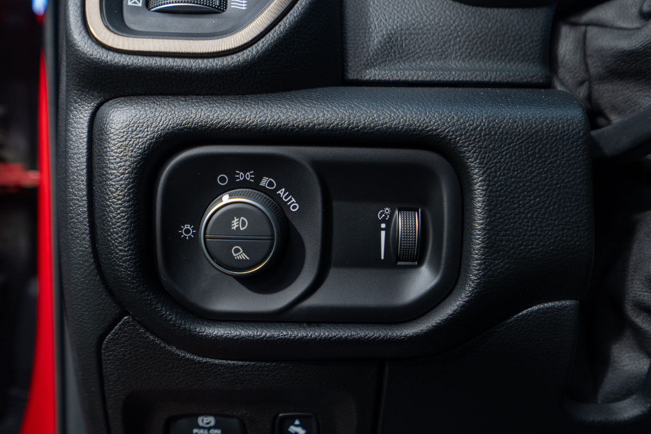 RAM 1500 Rebel Crew Cab 4WD 2021 RAM 1500 Rebel Crew Cab 4WD 2021