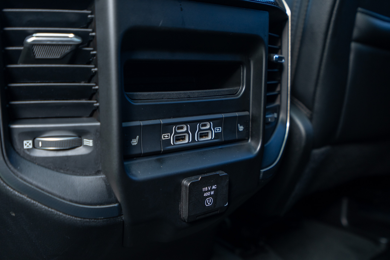 RAM 1500 Rebel Crew Cab 4WD 2021 RAM 1500 Rebel Crew Cab 4WD 2021