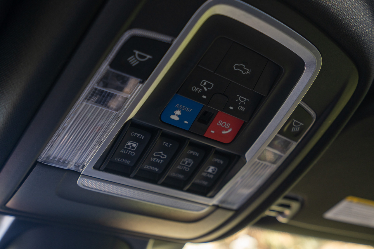 RAM 1500 Rebel Crew Cab 4WD 2021 RAM 1500 Rebel Crew Cab 4WD 2021