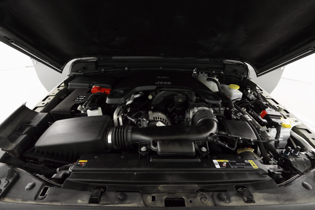 Jeep Wrangler Unlimited Sahara 4WD 2021 Jeep Wrangler Unlimited Sahara 4WD 2021