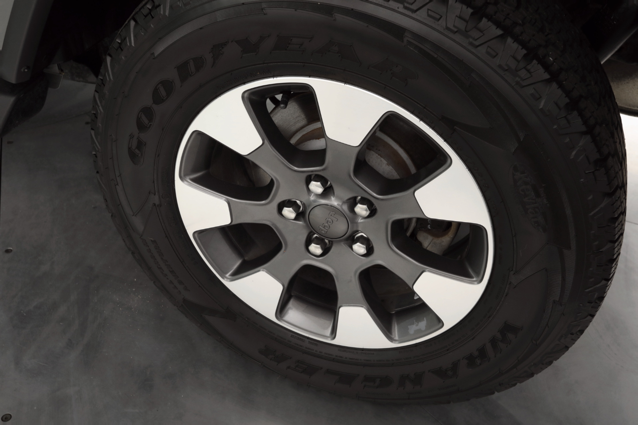 Jeep Wrangler Unlimited Sahara 4WD 2021 Jeep Wrangler Unlimited Sahara 4WD 2021