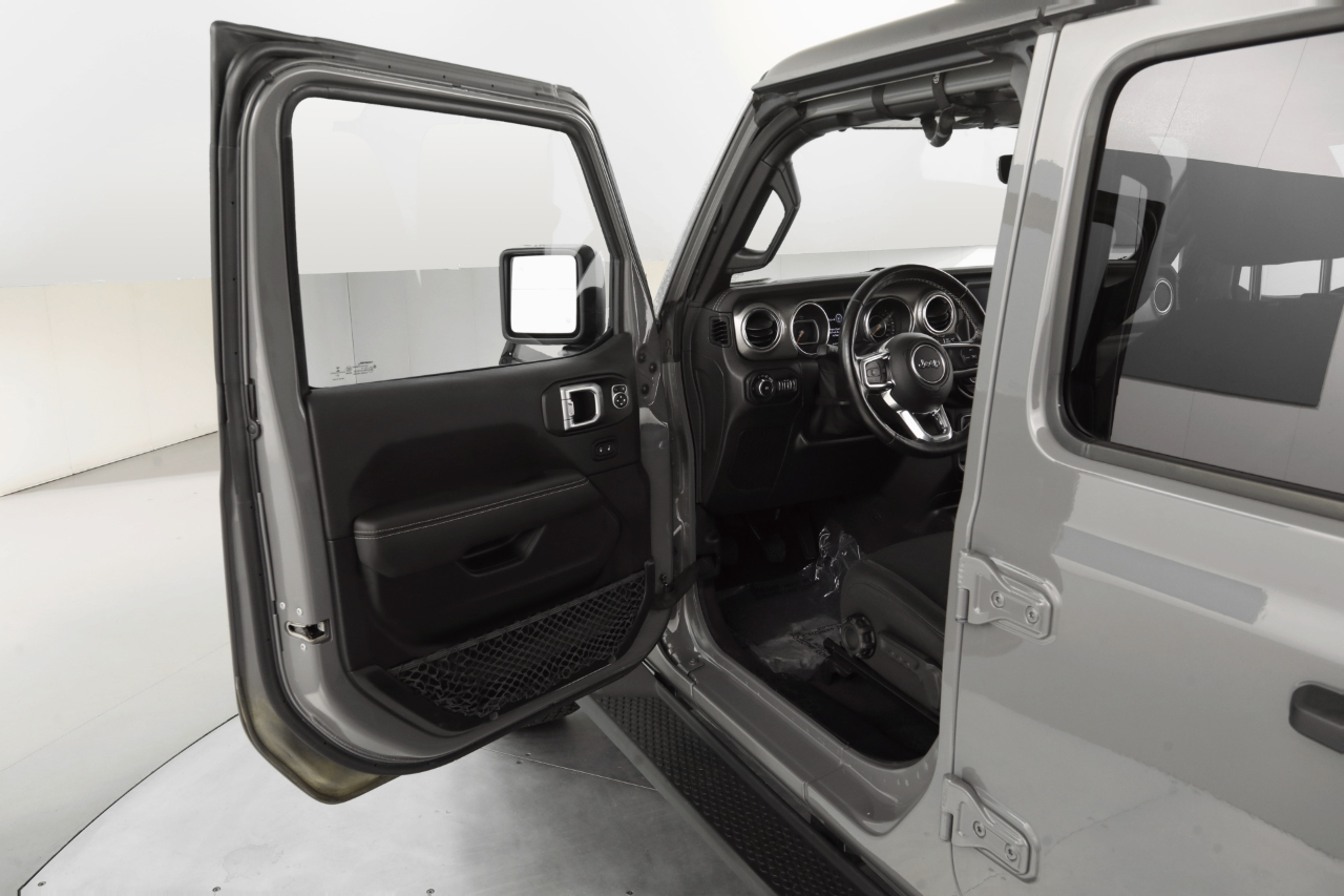 Jeep Wrangler Unlimited Sahara 4WD 2021 Jeep Wrangler Unlimited Sahara 4WD 2021