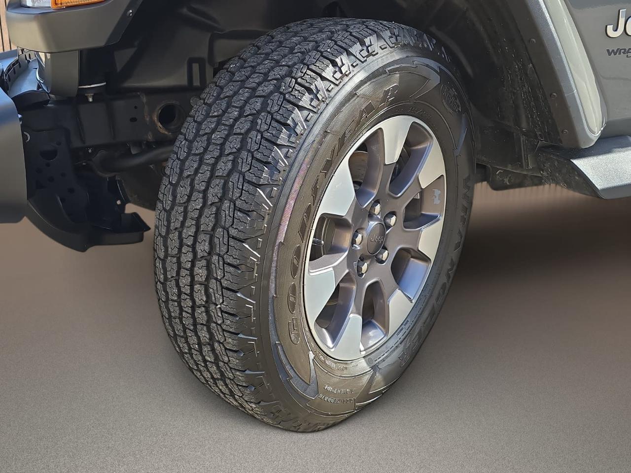 Jeep Wrangler Unlimited Sahara 4WD 2021