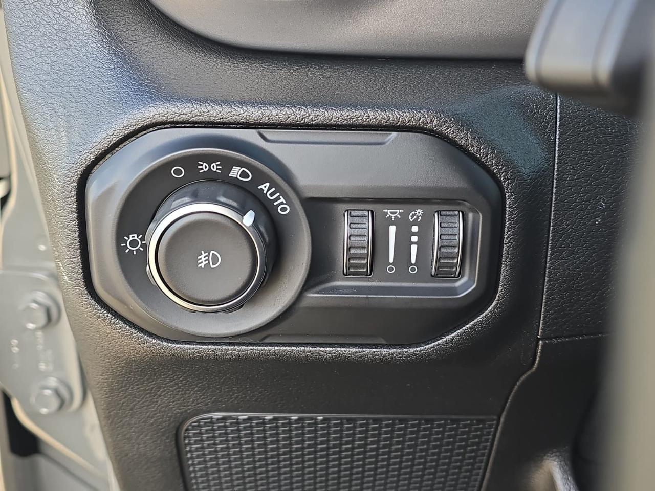 Jeep Wrangler Unlimited Sahara 4WD 2021