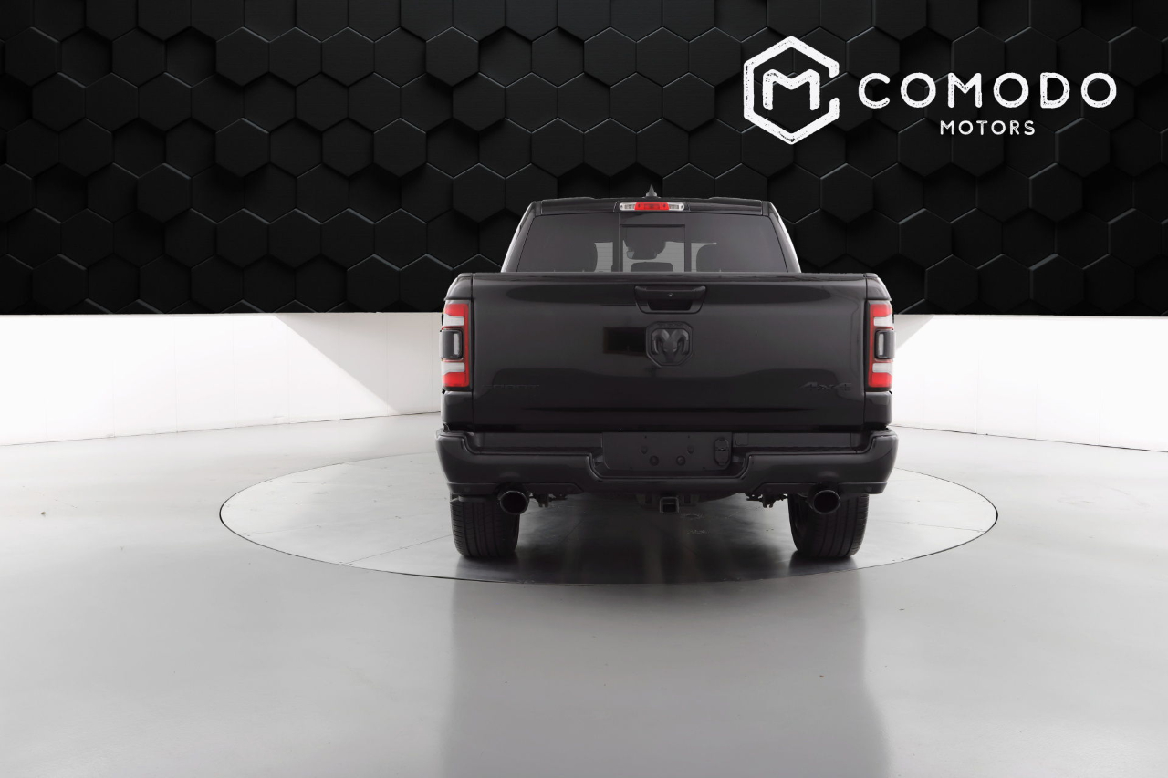 RAM 1500 Sport Crew Cab 4WD 2021 RAM 1500 Sport Crew Cab 4WD 2021