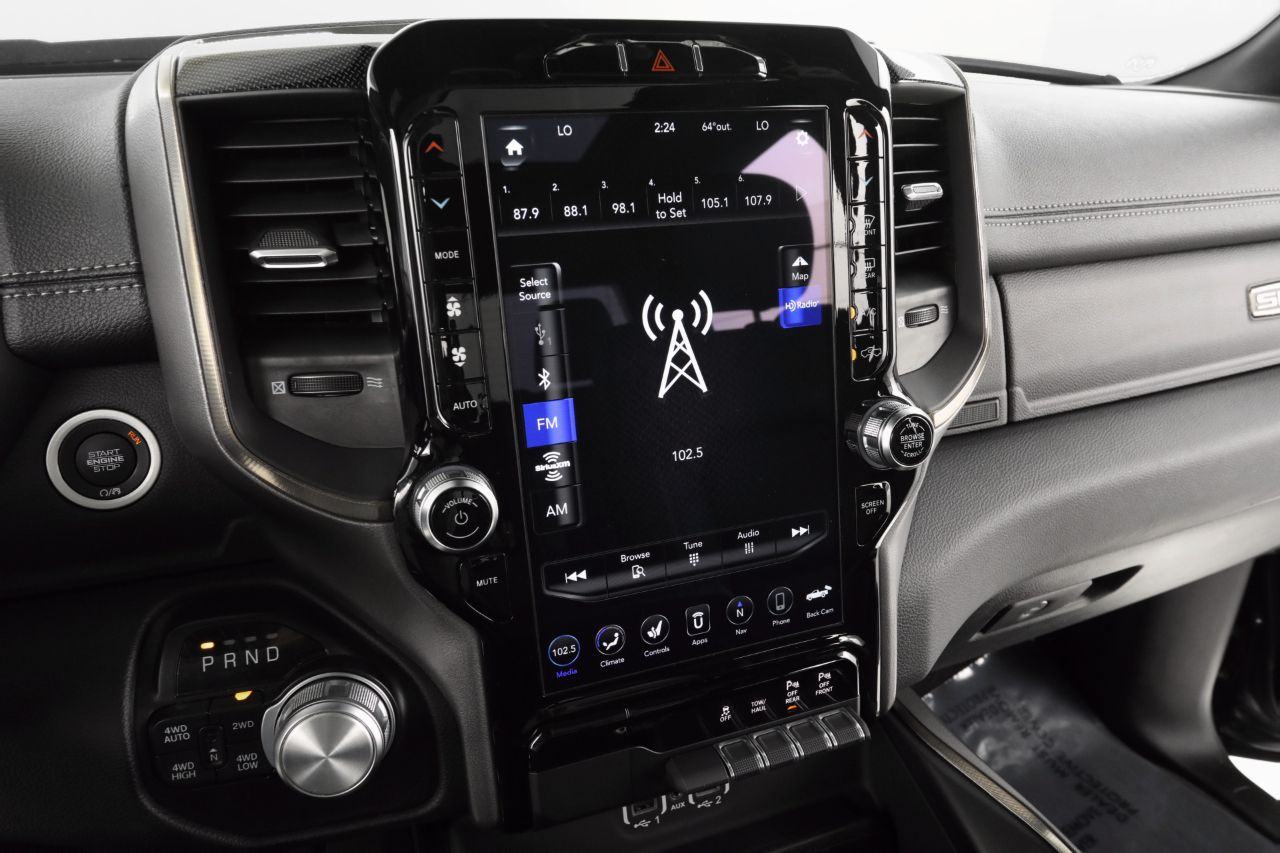 RAM 1500 Sport Crew Cab 4WD 2021 RAM 1500 Sport Crew Cab 4WD 2021