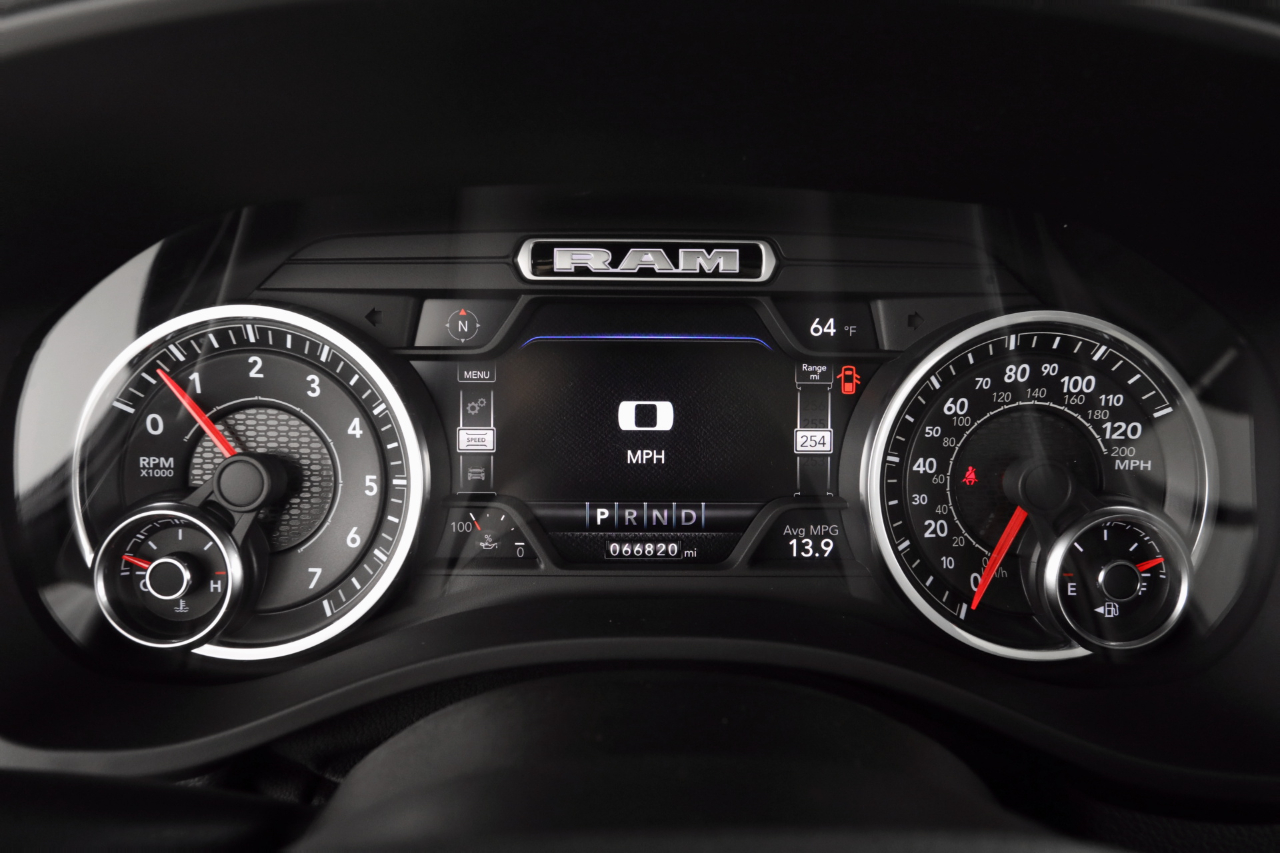 RAM 1500 Sport Crew Cab 4WD 2021 RAM 1500 Sport Crew Cab 4WD 2021