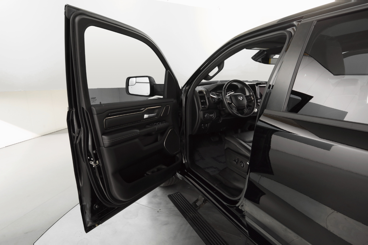 RAM 1500 Sport Crew Cab 4WD 2021 RAM 1500 Sport Crew Cab 4WD 2021