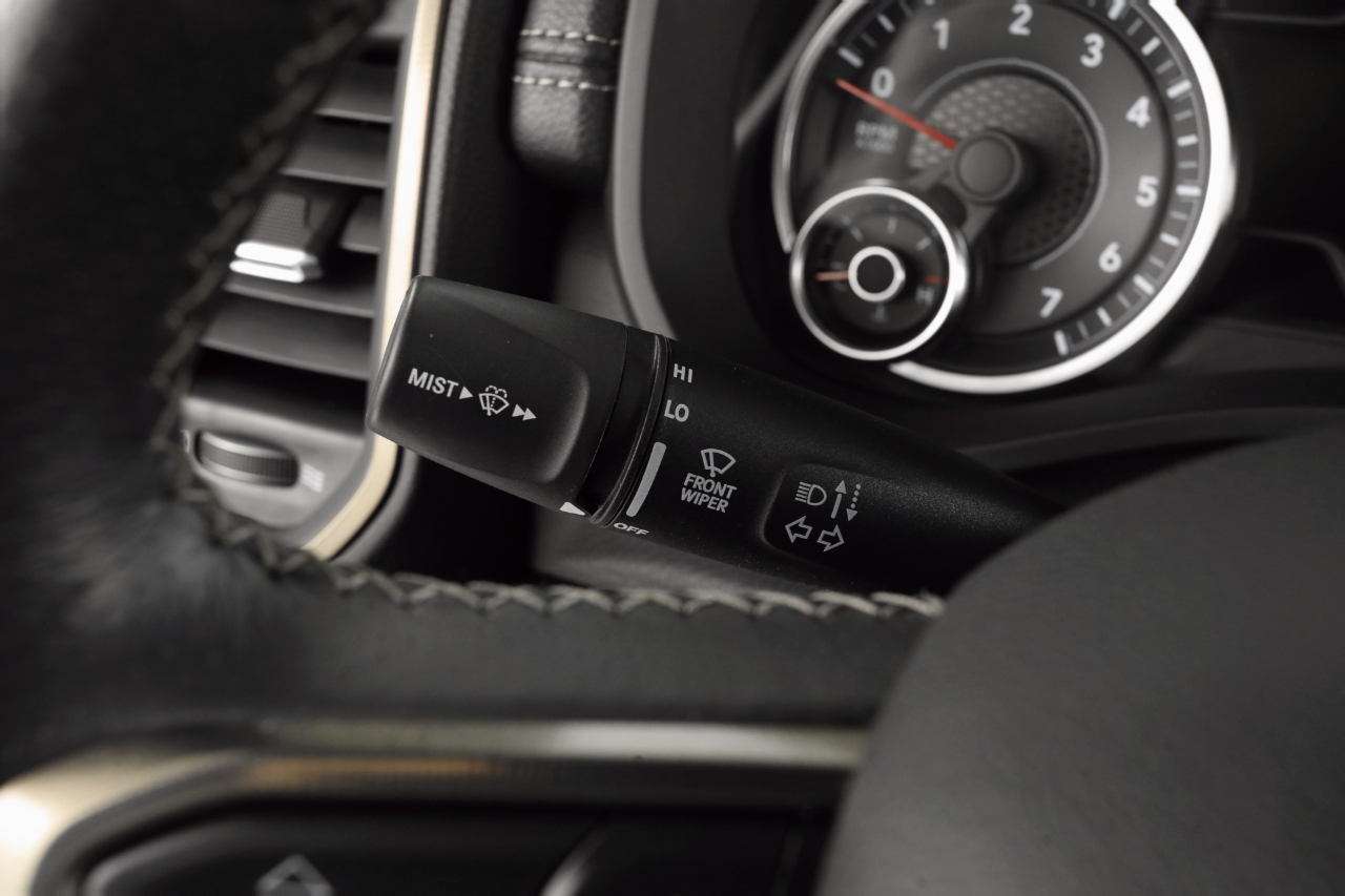 RAM 1500 Sport Crew Cab 4WD 2021 RAM 1500 Sport Crew Cab 4WD 2021