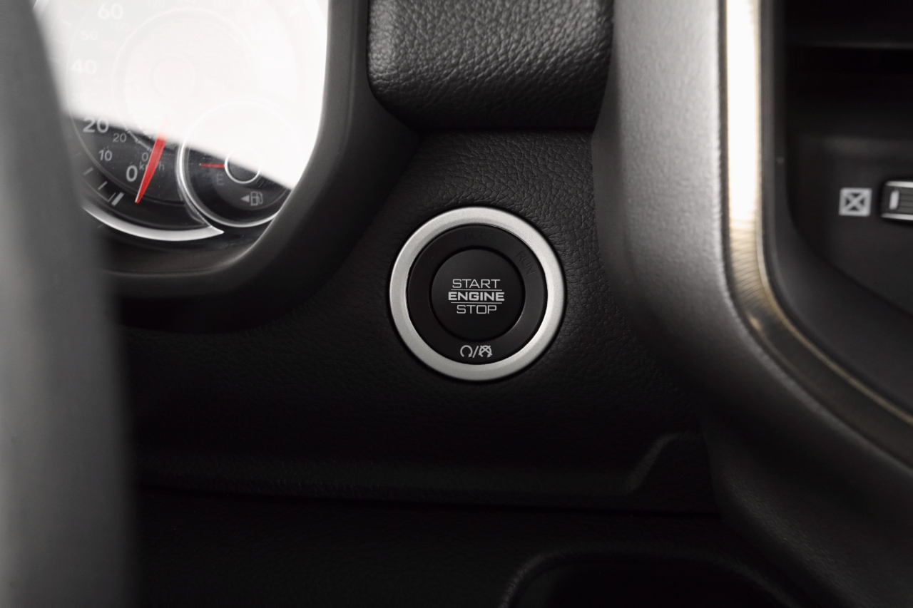 RAM 1500 Sport Crew Cab 4WD 2021 RAM 1500 Sport Crew Cab 4WD 2021