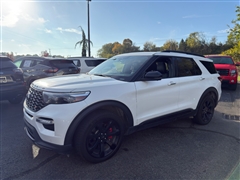 2021 Ford Explorer  2021 Ford Explorer