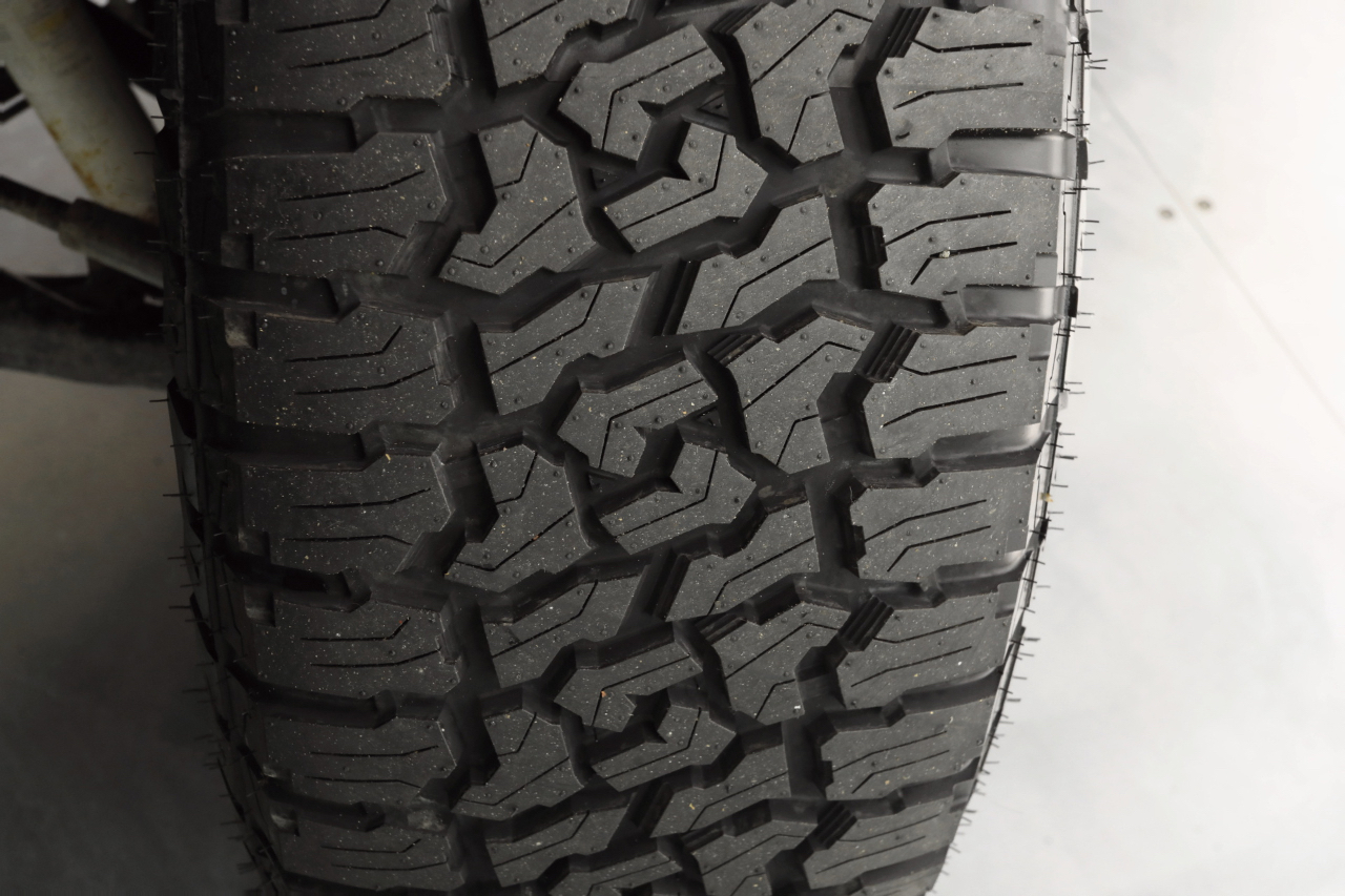 GMC Sierra 1500 AT4 Crew Cab 4WD 2021