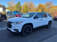 2020 Chevrolet Traverse  2020 Chevrolet Traverse