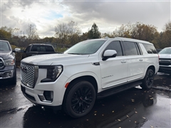 2023 GMC Yukon XL  2023 GMC Yukon XL
