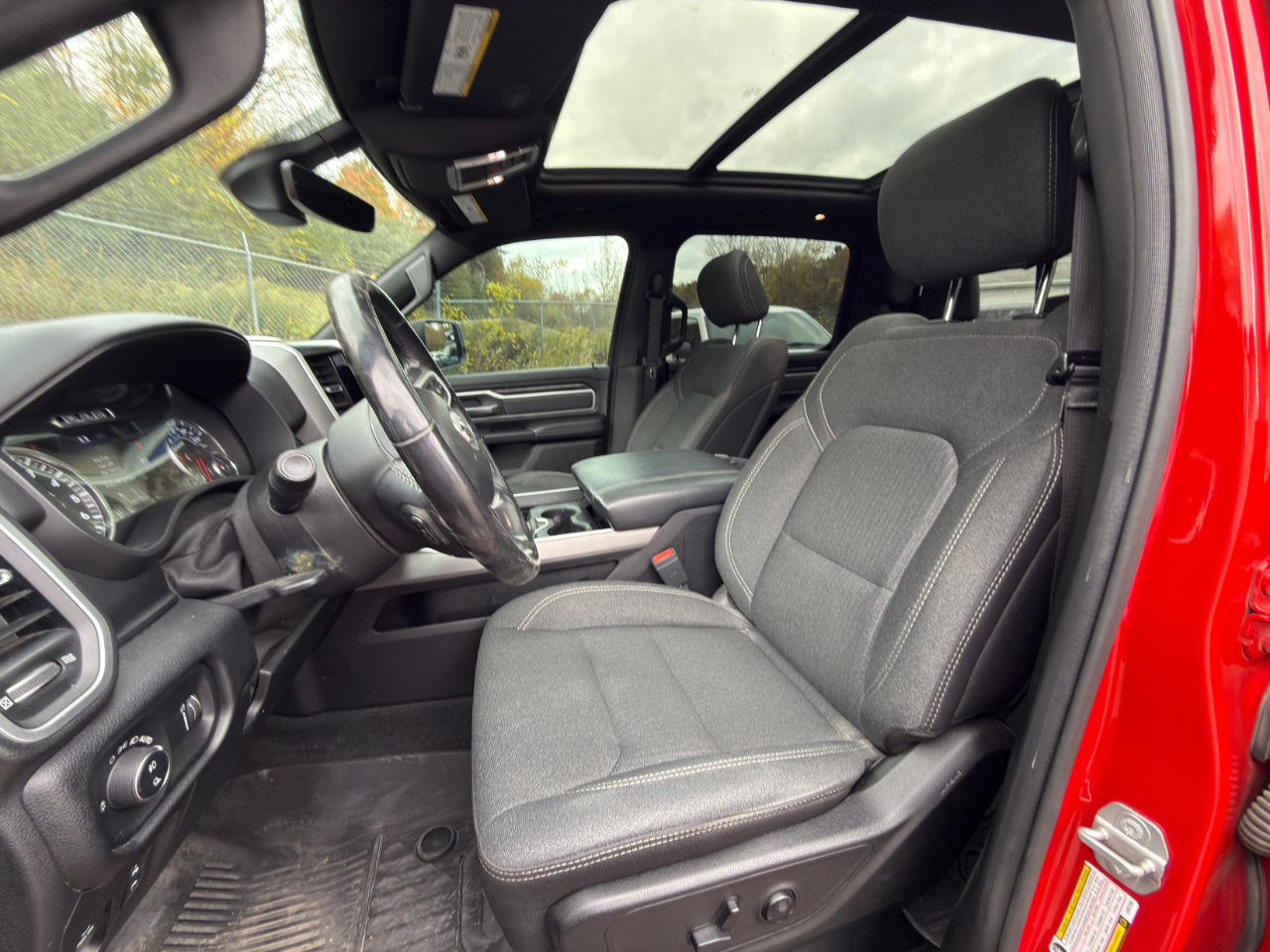 RAM 1500 Big Horn Crew Cab 4WD 2020 RAM 1500 Big Horn Crew Cab 4WD 2020