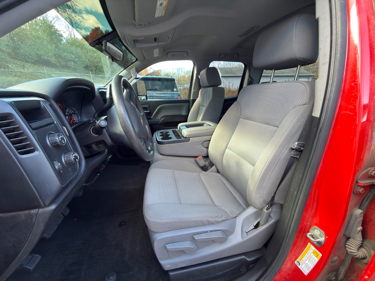 Chevrolet Silverado 1500 Custom Double Cab 4WD 2018 Chevrolet Silverado 1500 Custom Double Cab 4WD 2018