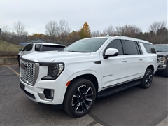 2023 GMC Yukon XL 