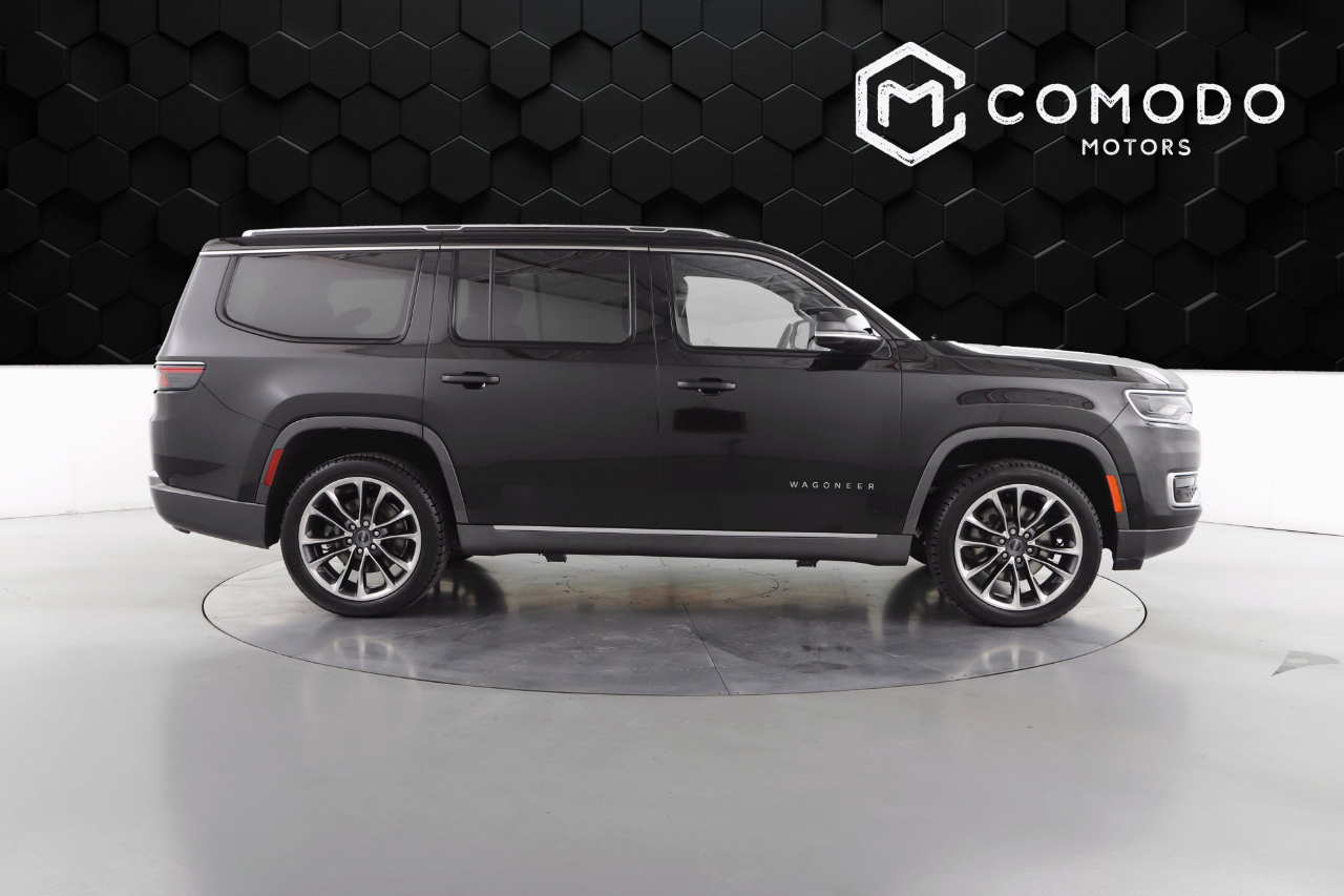 Jeep Wagoneer Series III 4WD 2022