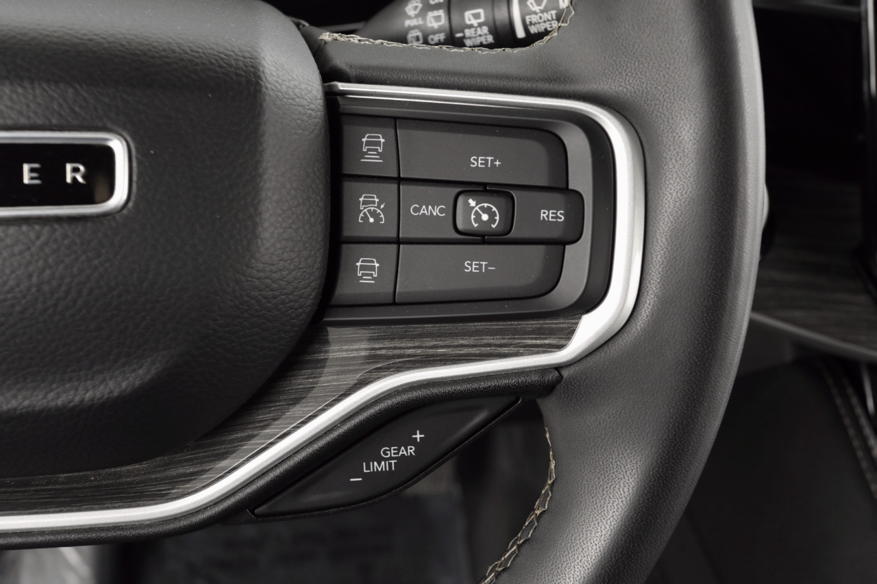 Jeep Wagoneer Series III 4WD 2022