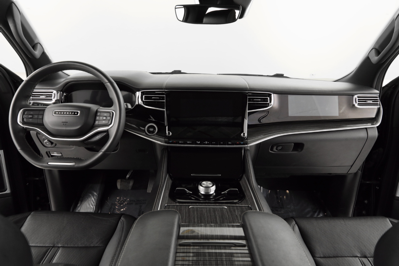 Jeep Wagoneer Series III 4WD 2022