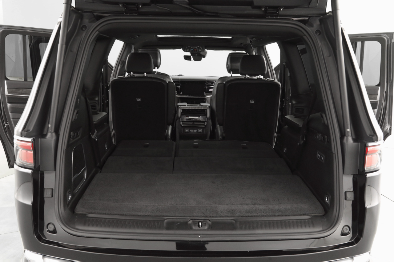 Jeep Wagoneer Series III 4WD 2022