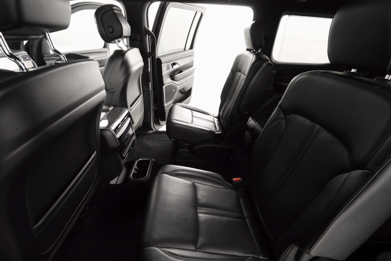 Jeep Wagoneer Series III 4WD 2022