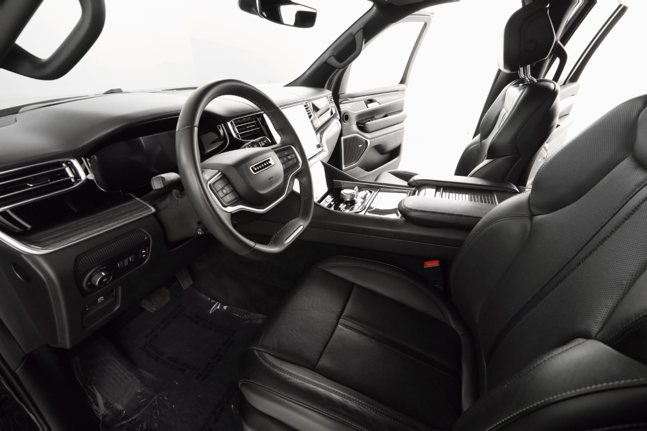 Jeep Wagoneer Series III 4WD 2022