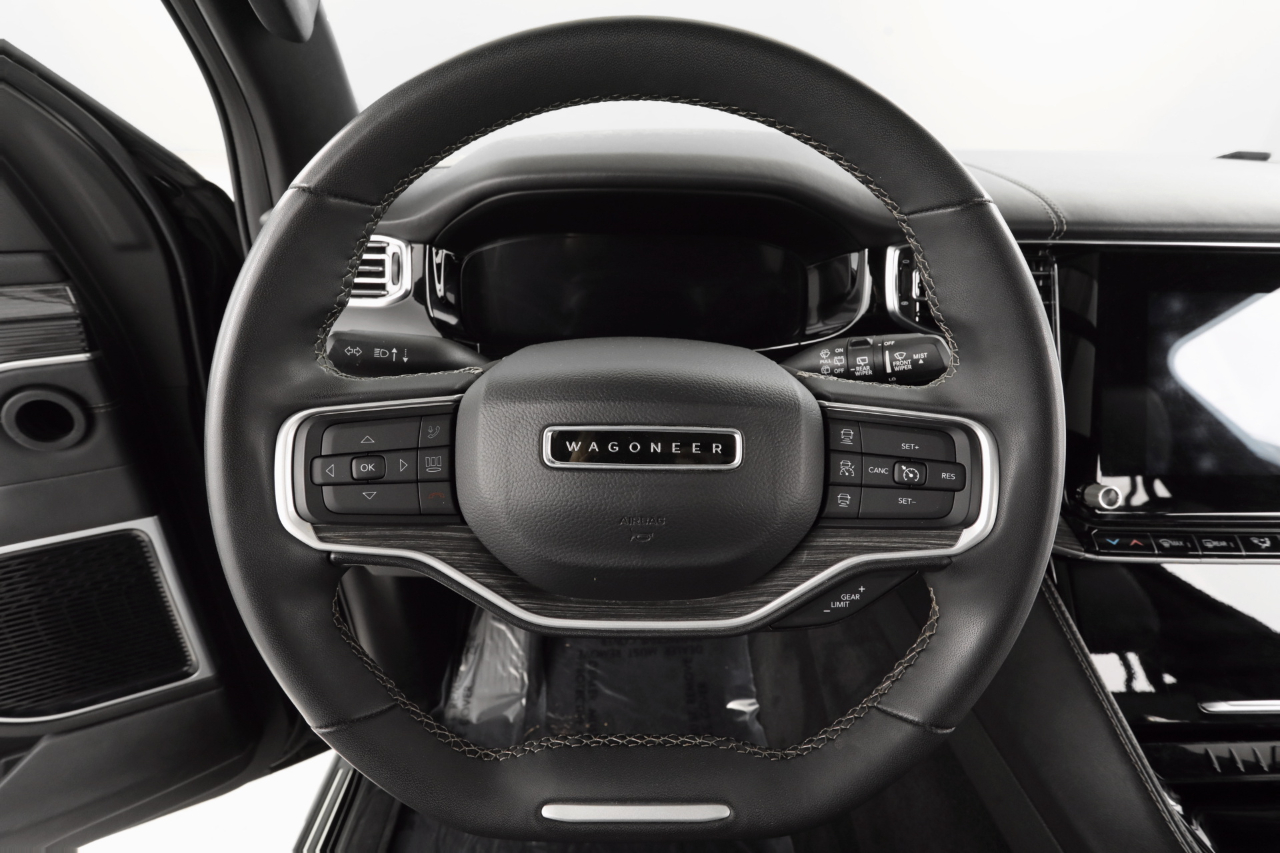 Jeep Wagoneer Series III 4WD 2022