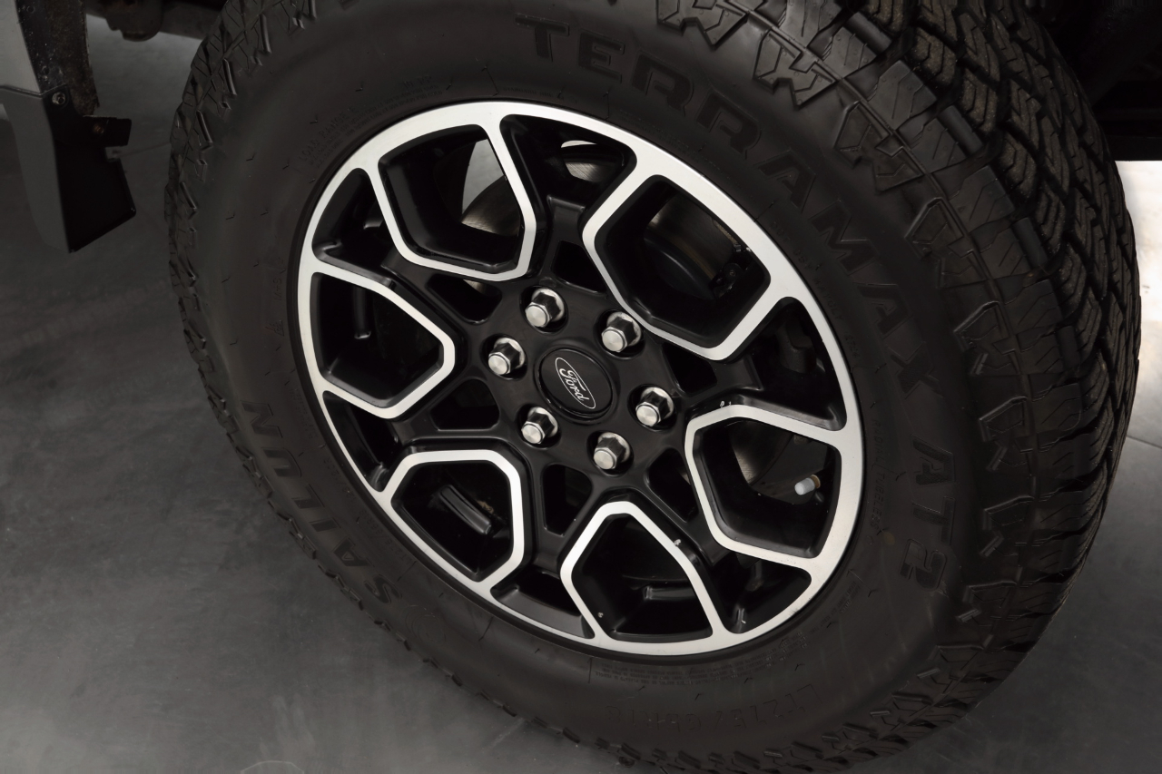 Ford F150 STX Supercrew 4WD 2023