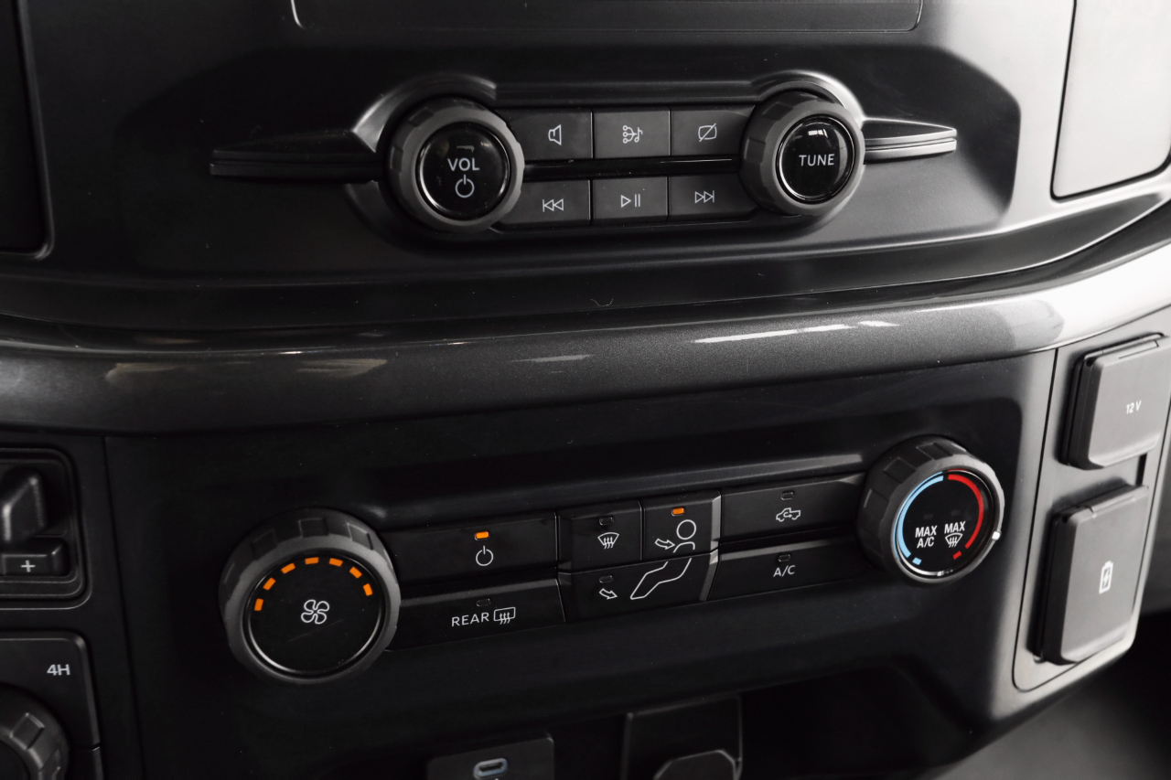 Ford F150 STX Supercrew 4WD 2023