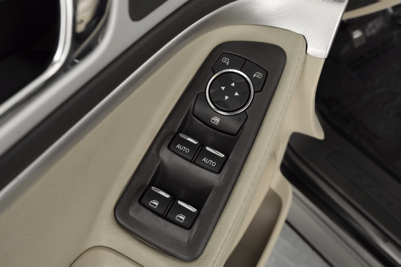 Ford Explorer XLT 4WD 2015