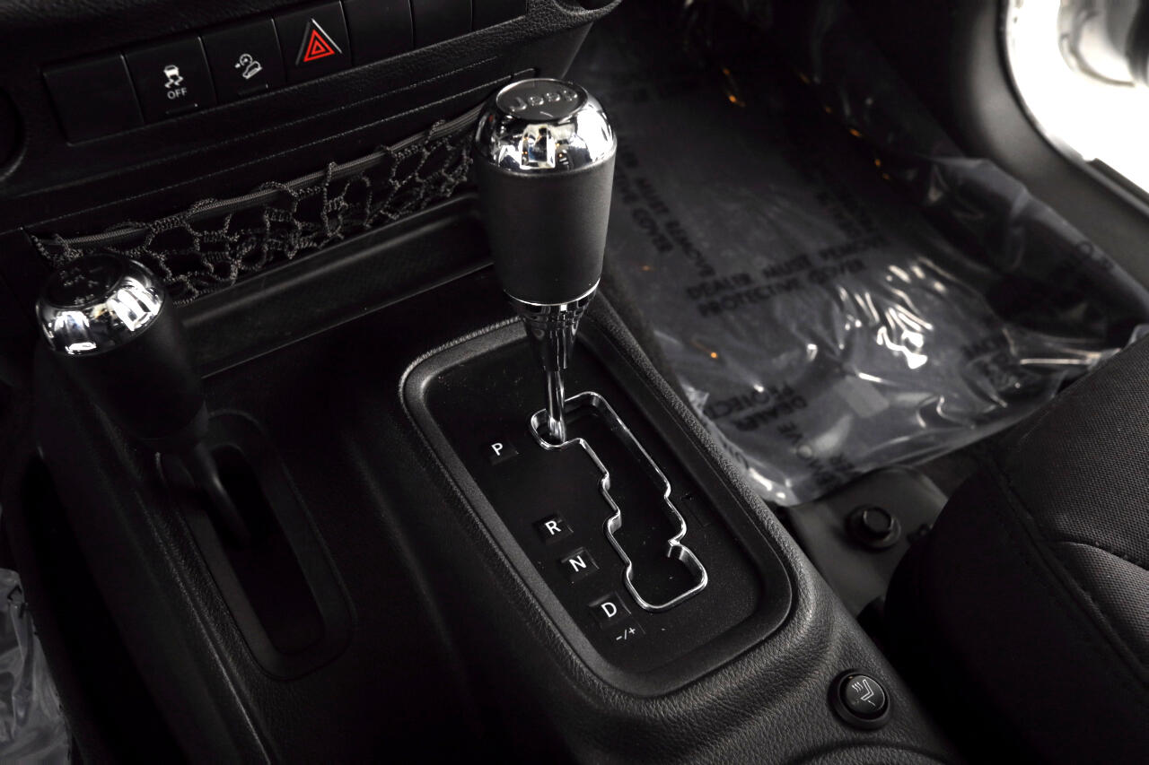 Jeep Wrangler Unlimited Sport 4WD 2013