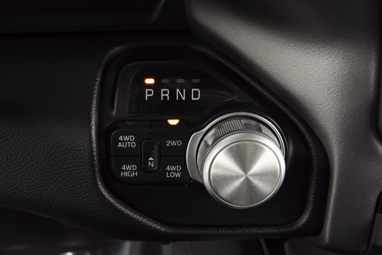 RAM 1500 Sport Crew Cab 4WD 2020