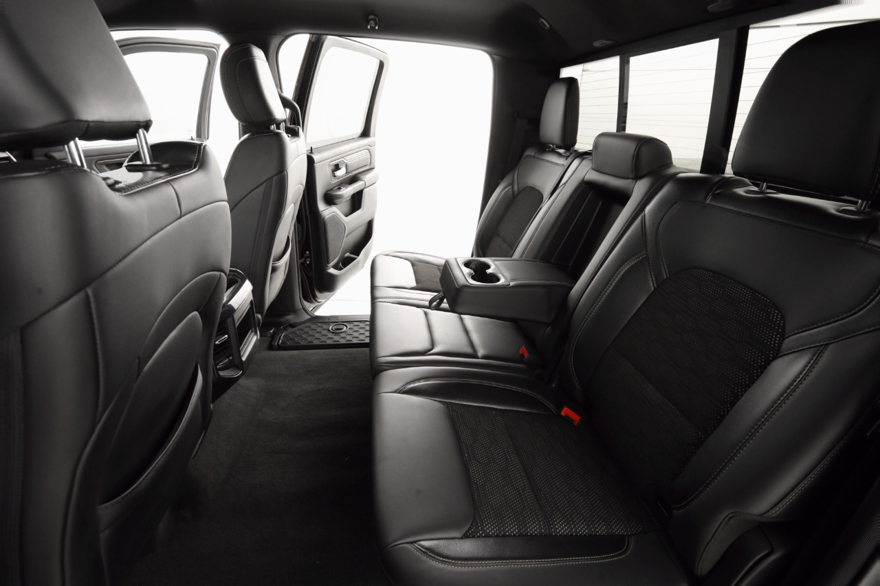 RAM 1500 Sport Crew Cab 4WD 2020