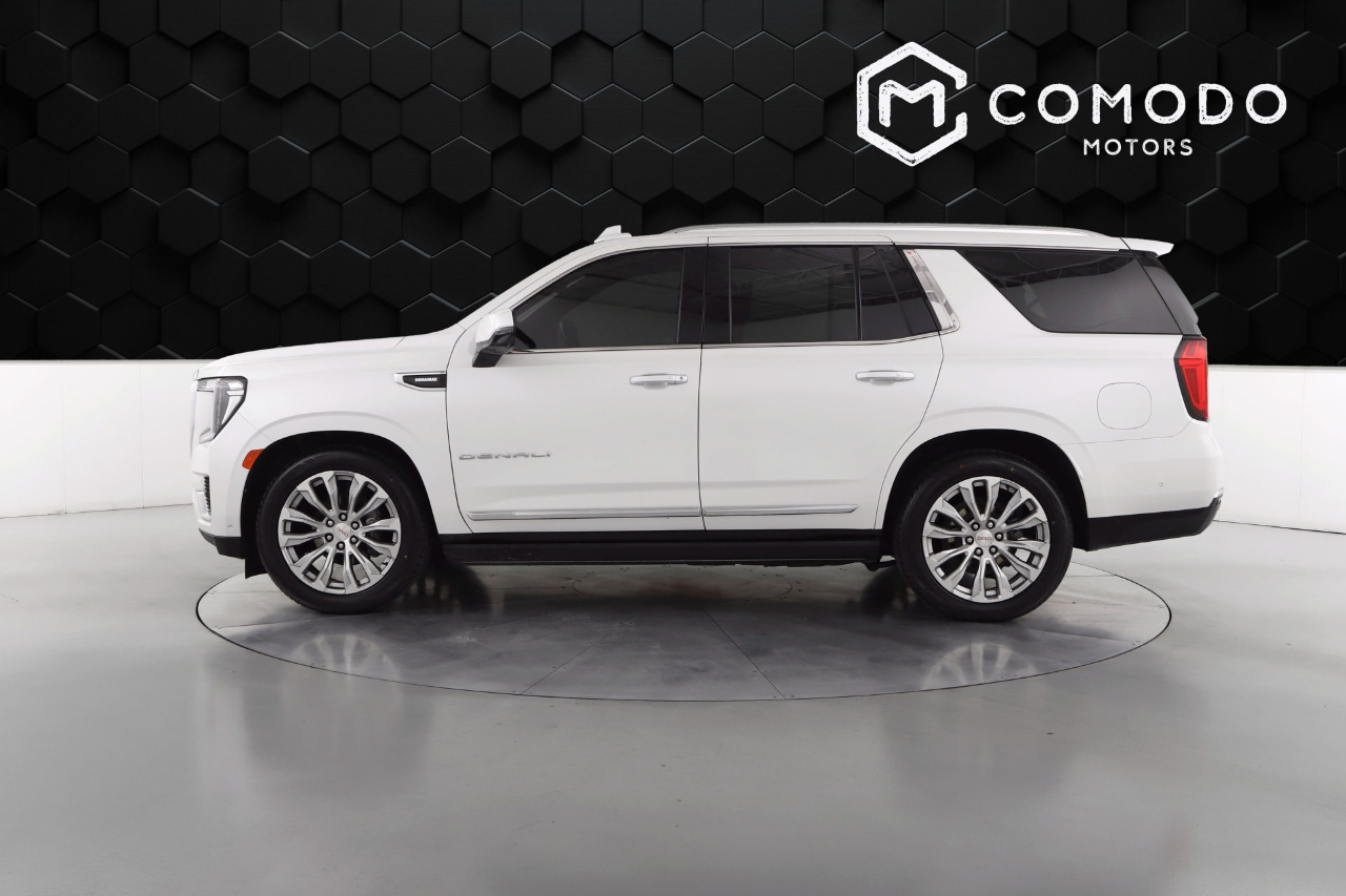 GMC Yukon Denali 4WD 2024