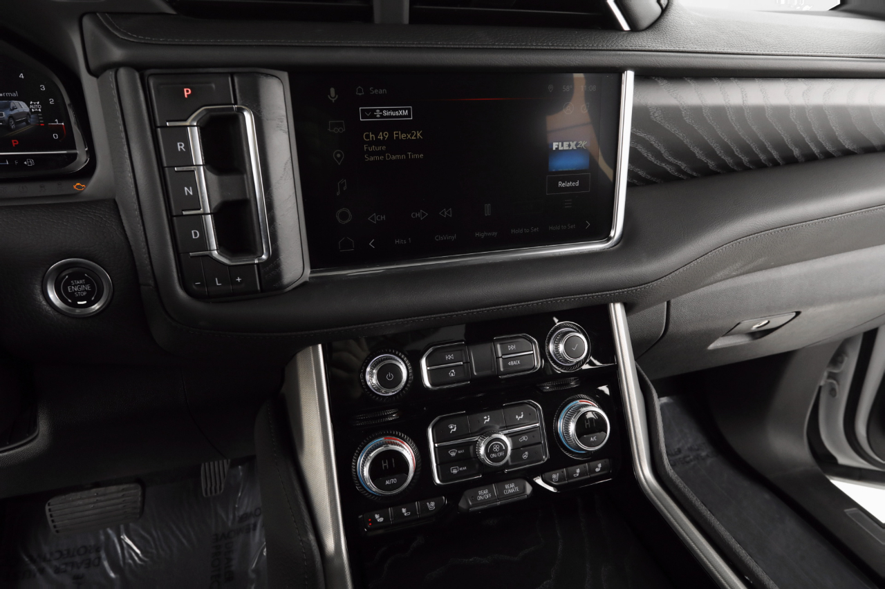 GMC Yukon Denali 4WD 2024