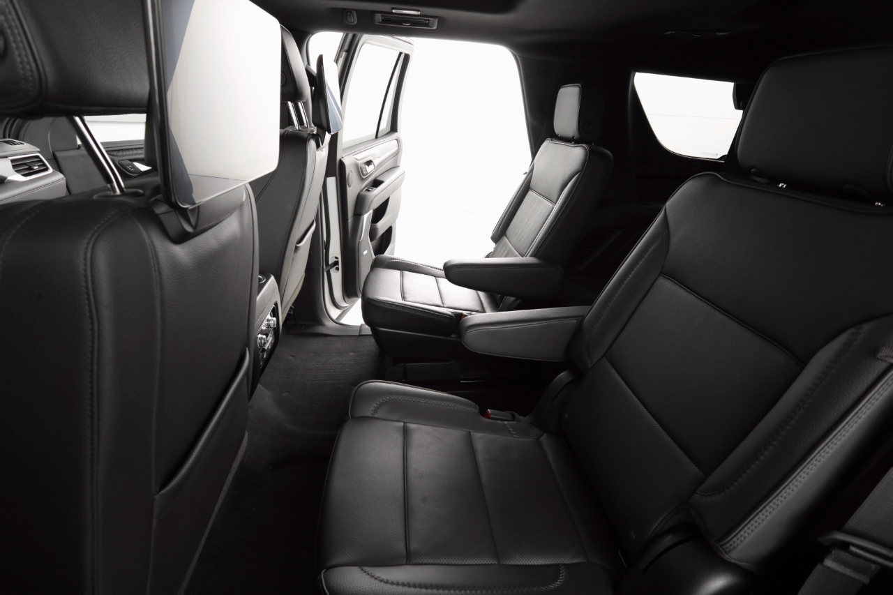 GMC Yukon Denali 4WD 2024