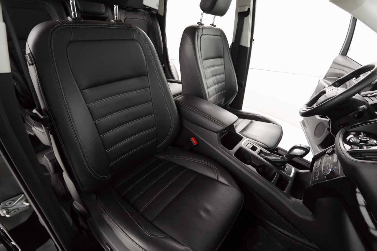 Ford Escape Titanium 4WD 2018