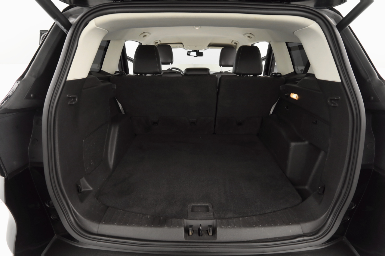 Ford Escape Titanium 4WD 2018