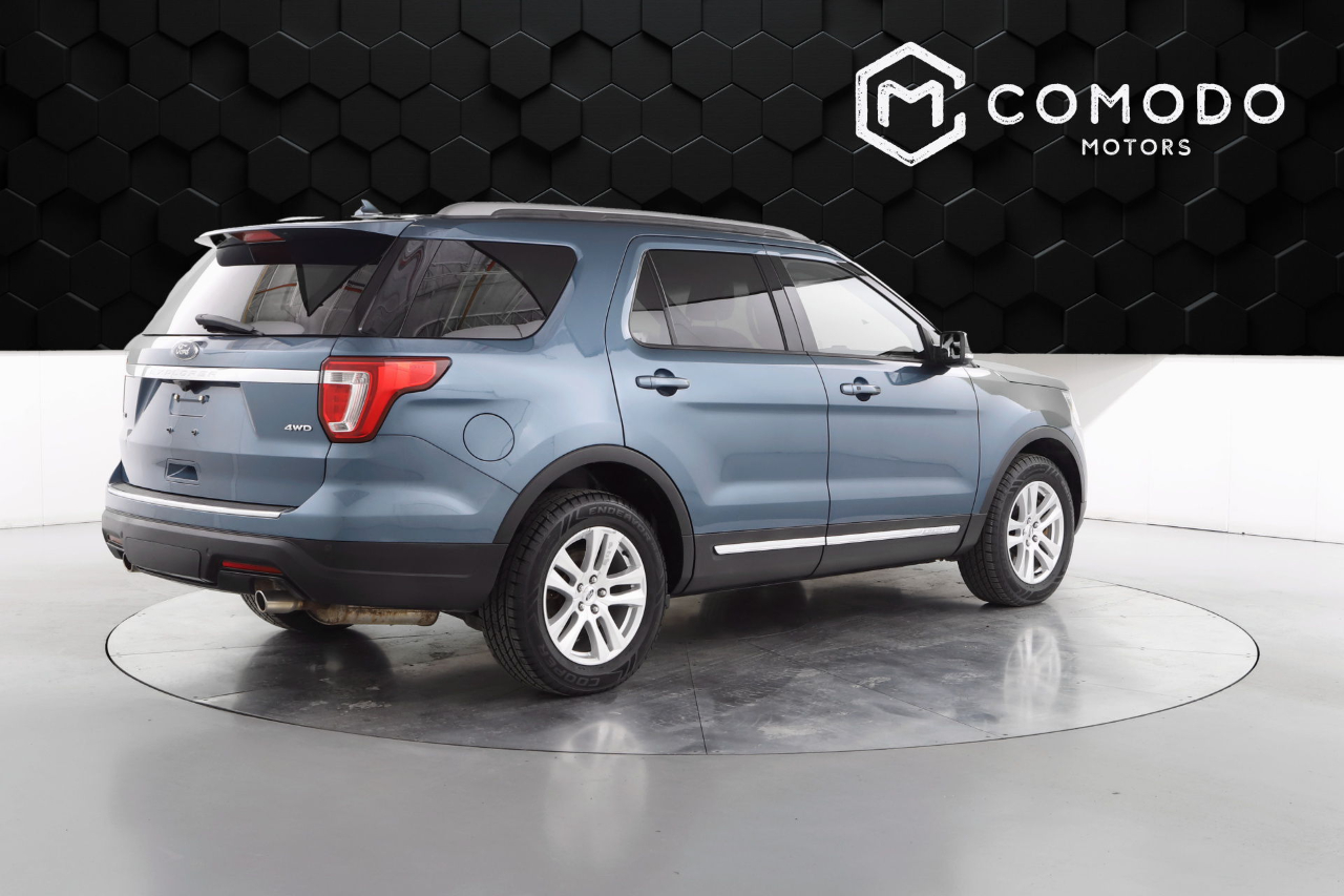 Ford Explorer XLT 4WD 2018