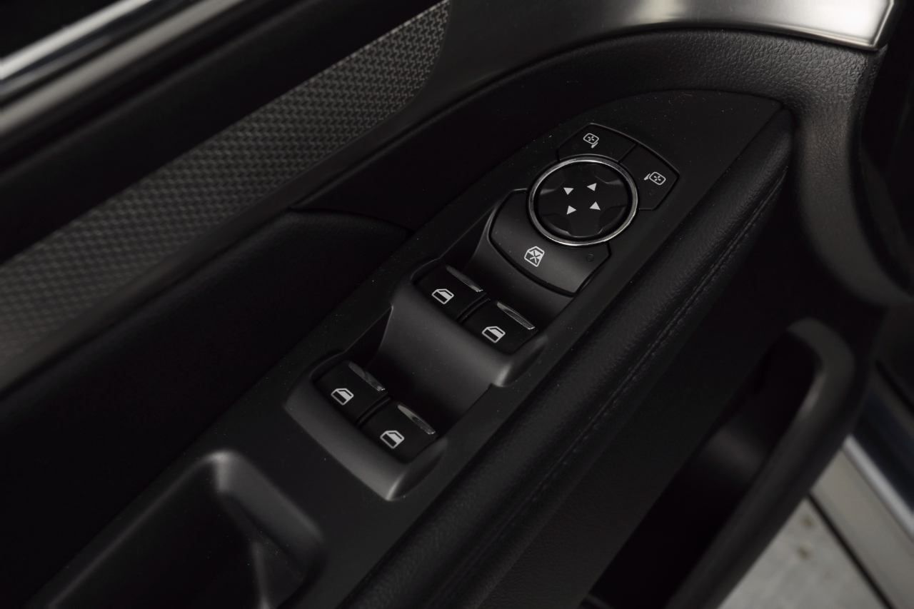 Ford Explorer XLT 4WD 2018