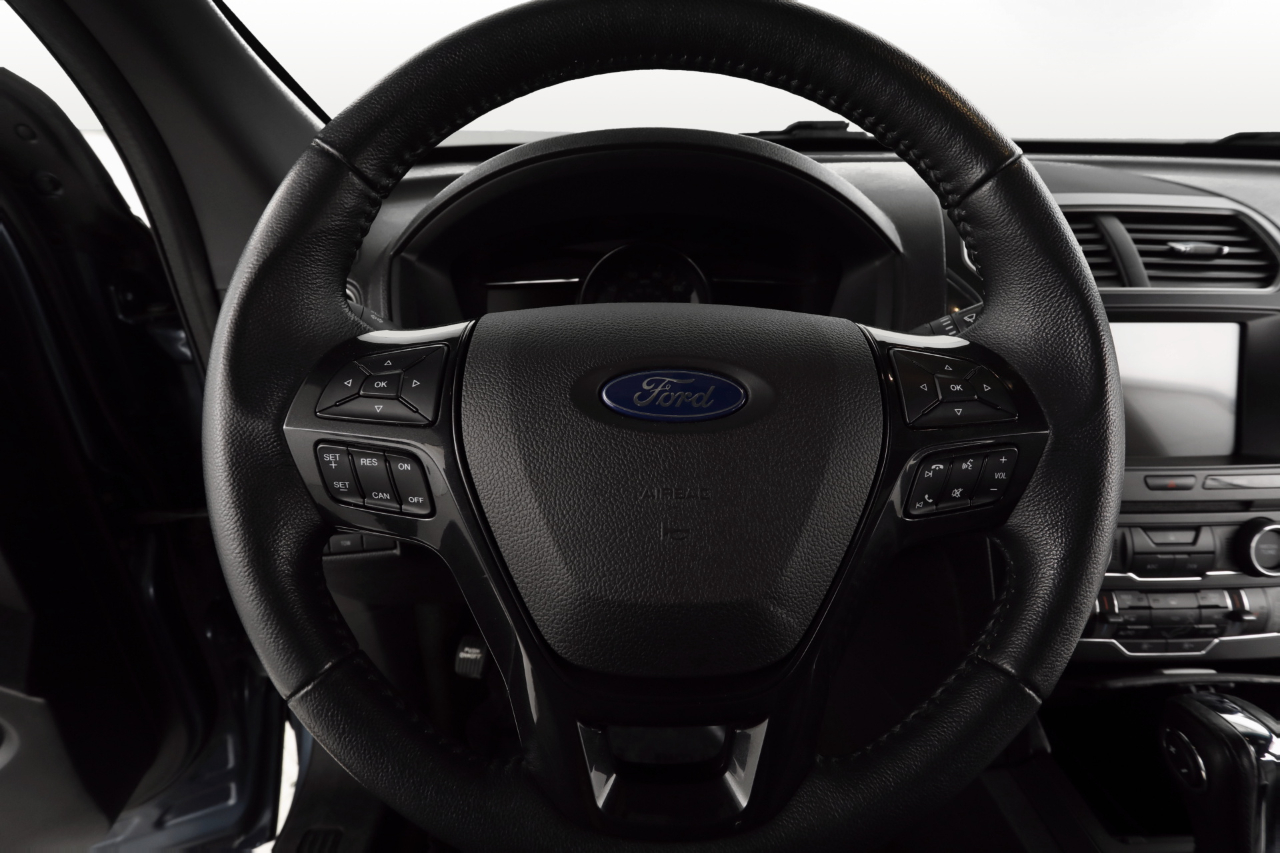 Ford Explorer XLT 4WD 2018