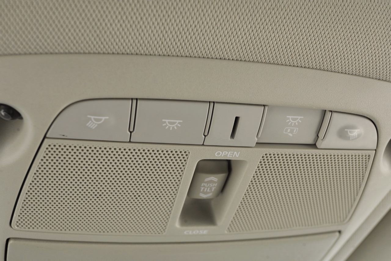 Nissan Rogue SV AWD 2016