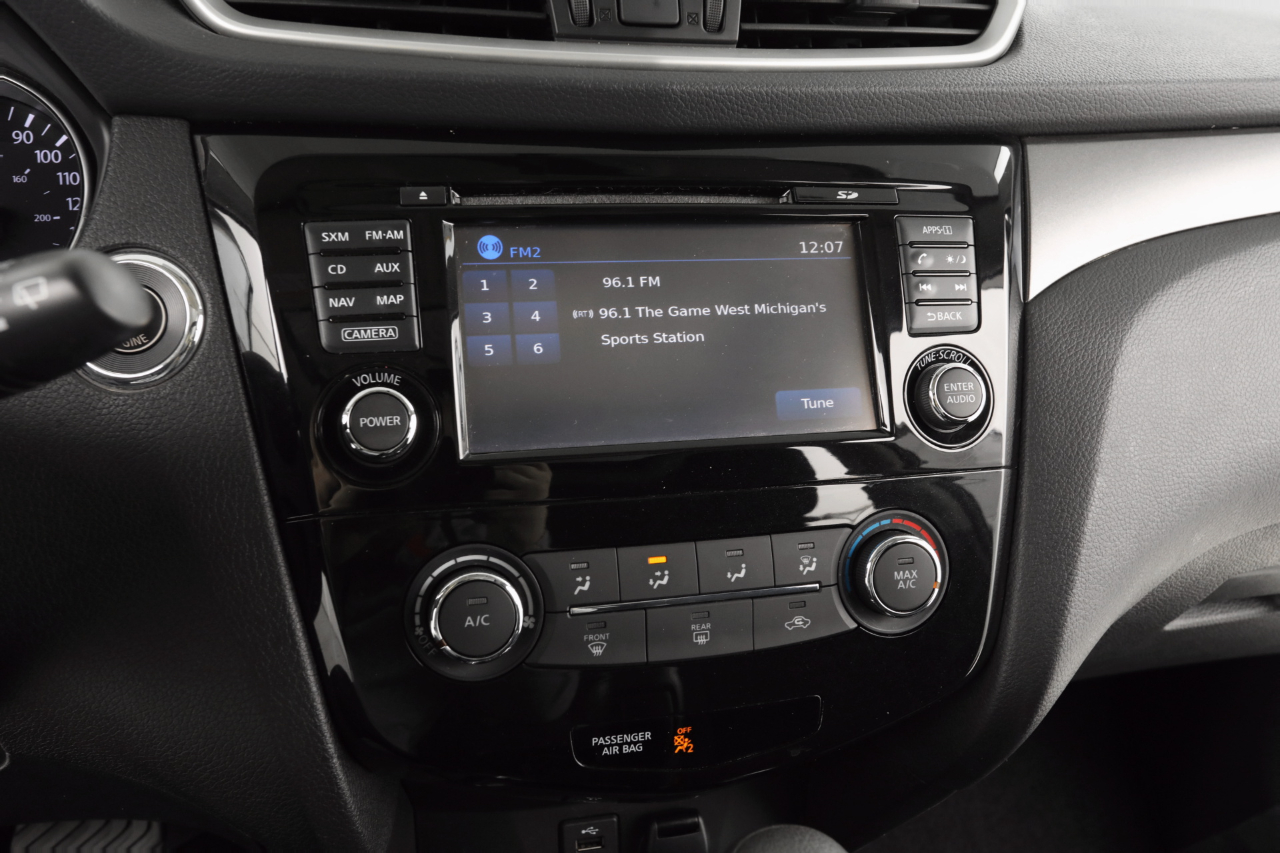 Nissan Rogue SV AWD 2016