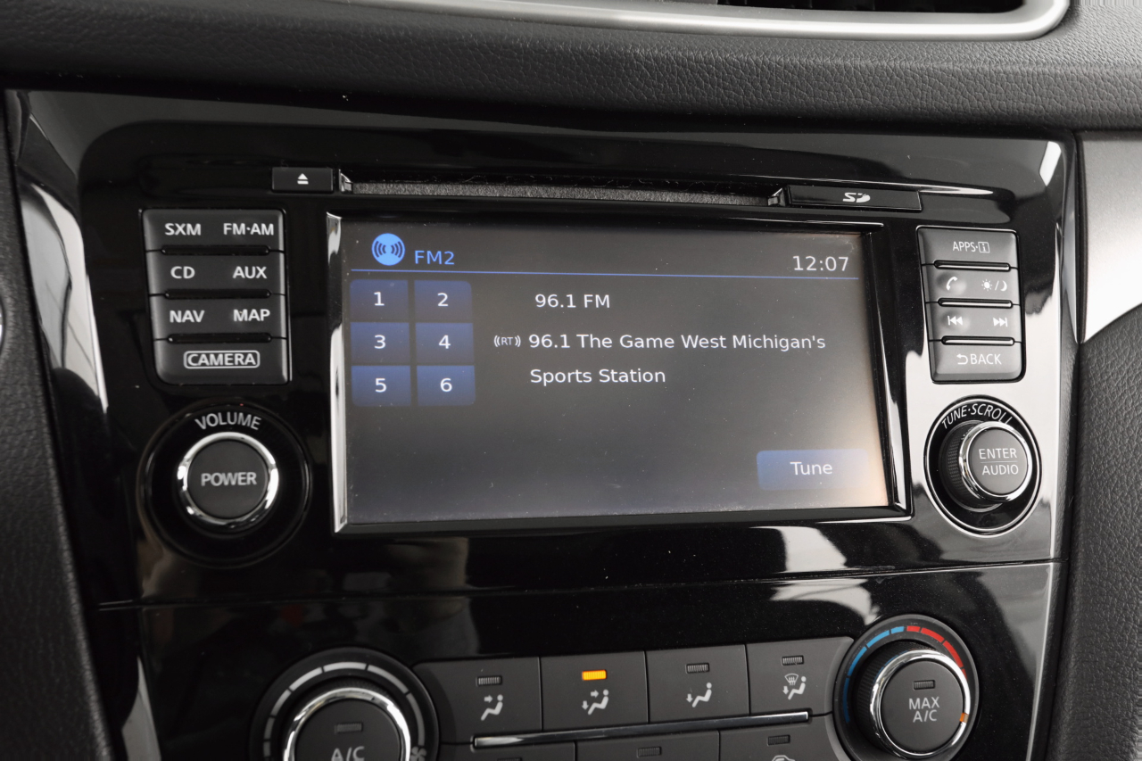 Nissan Rogue SV AWD 2016