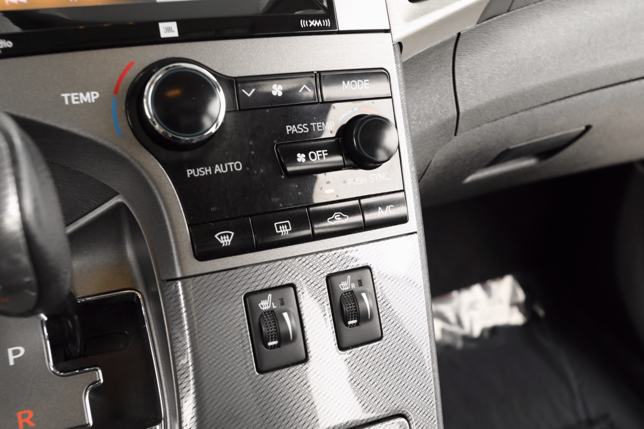 Toyota Venza Limited V6 AWD 2015