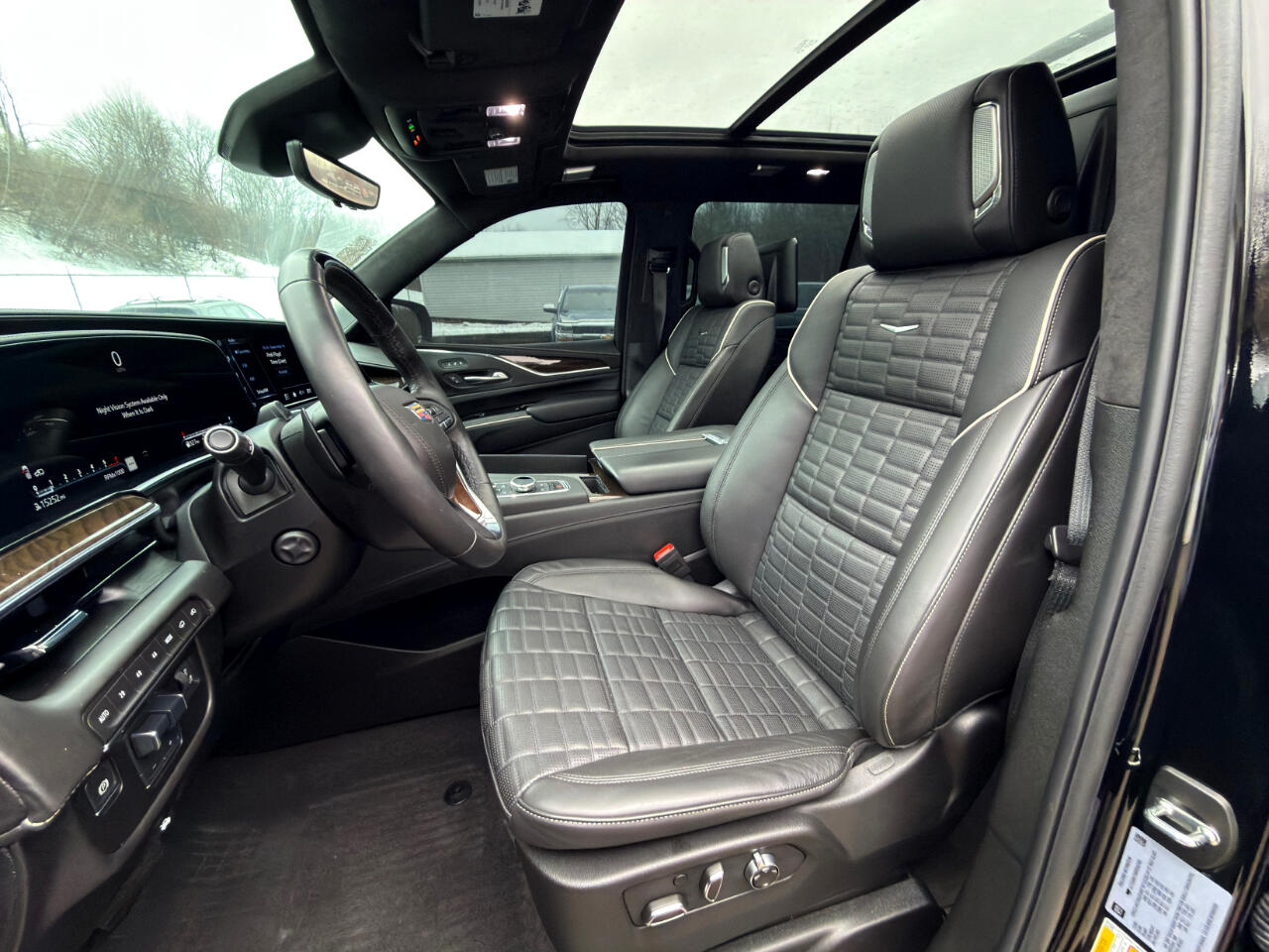 Cadillac Escalade ESV Sport Platinum AWD 2024