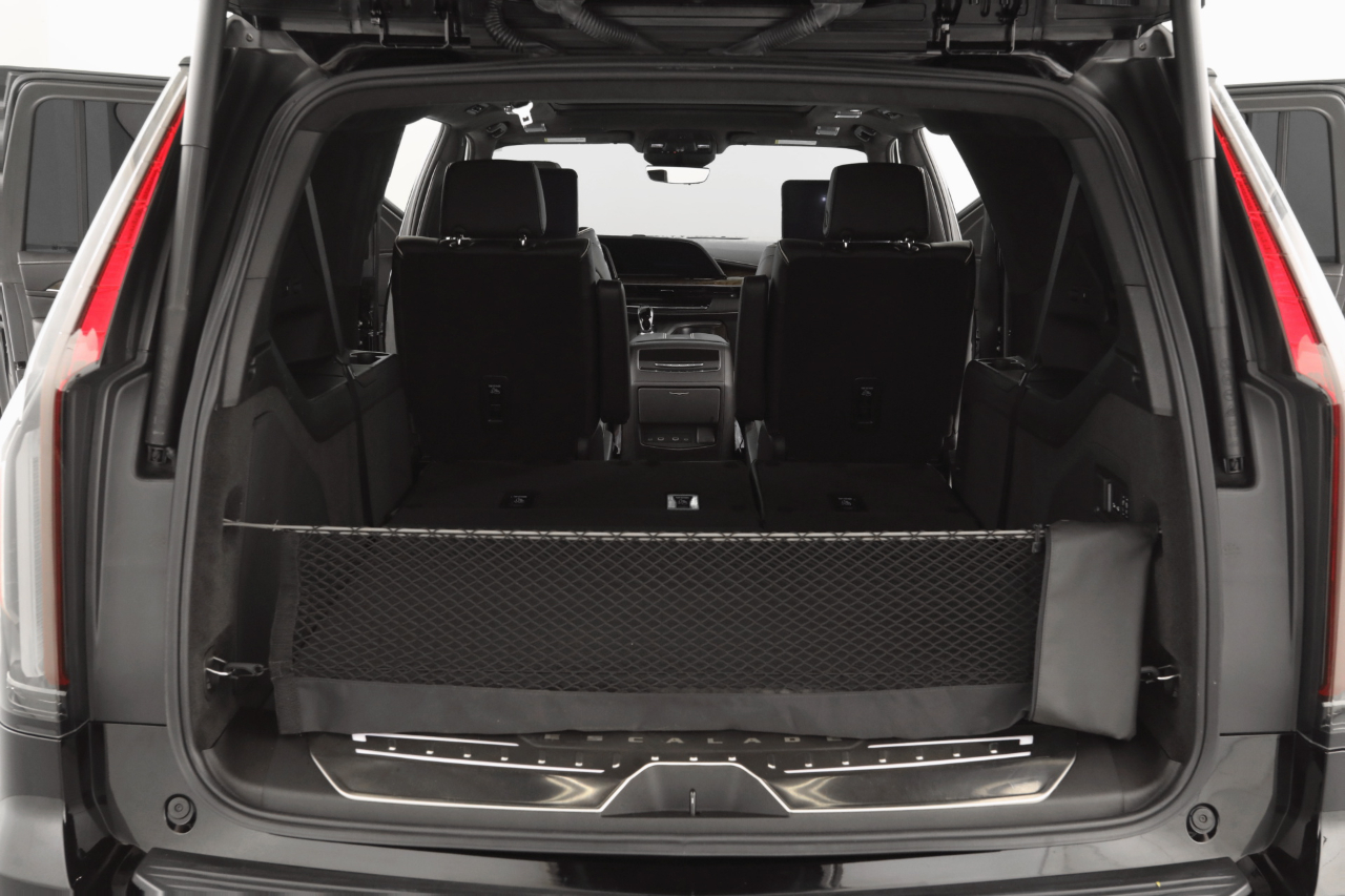 Cadillac Escalade ESV Sport Platinum AWD 2024