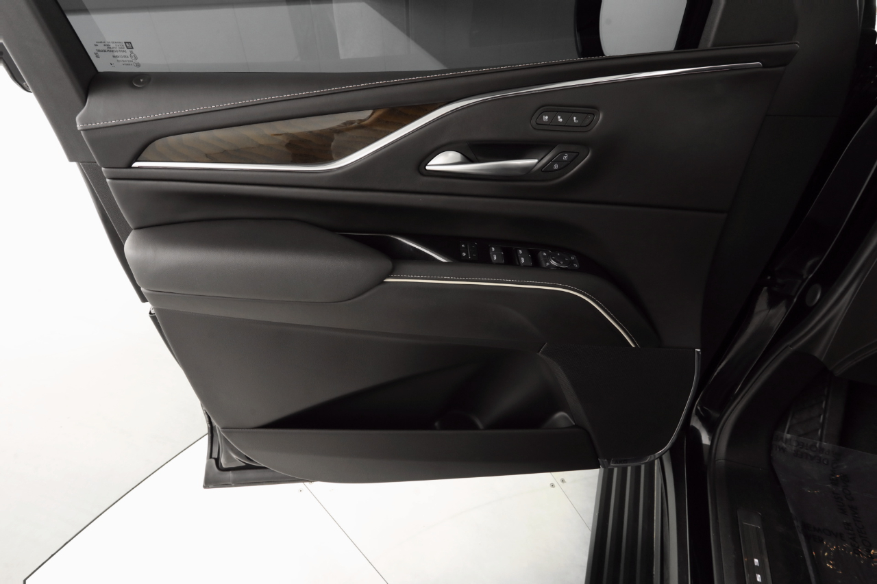 Cadillac Escalade ESV Sport Platinum AWD 2024