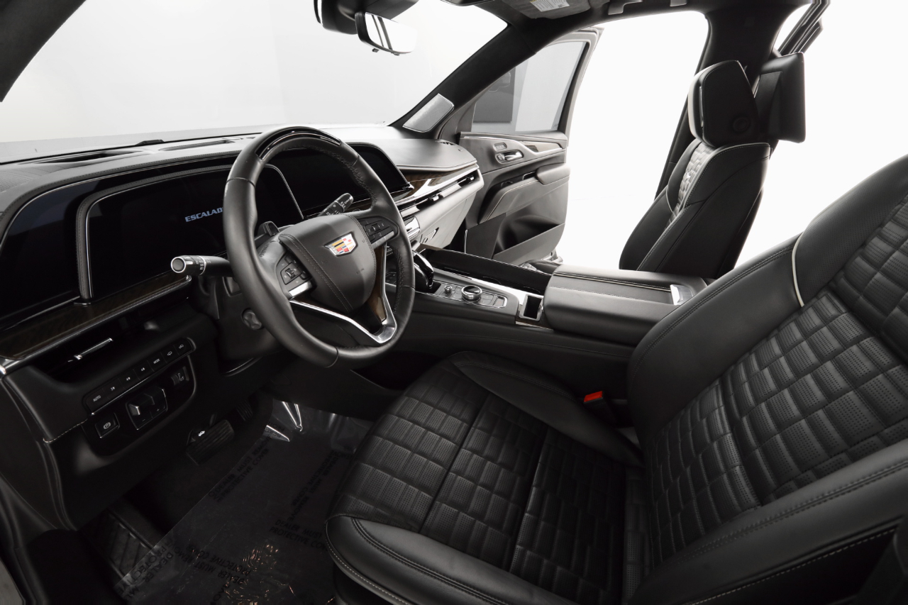 Cadillac Escalade ESV Sport Platinum AWD 2024